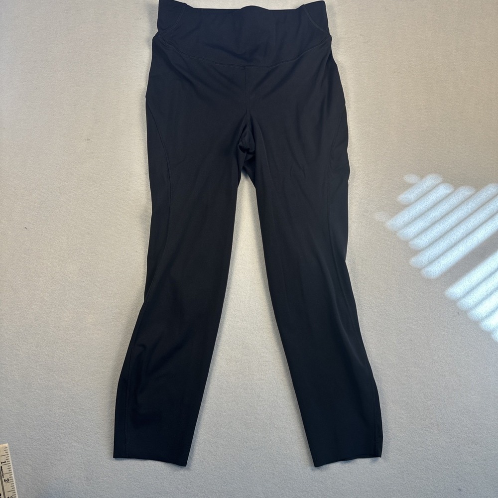 Lululemon Black Size 8 Legging Athletic Pants Athleisure Yoga